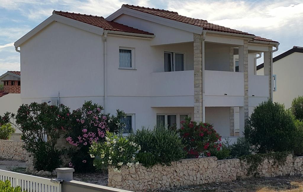 Apartments Natasa Vir Exterior photo